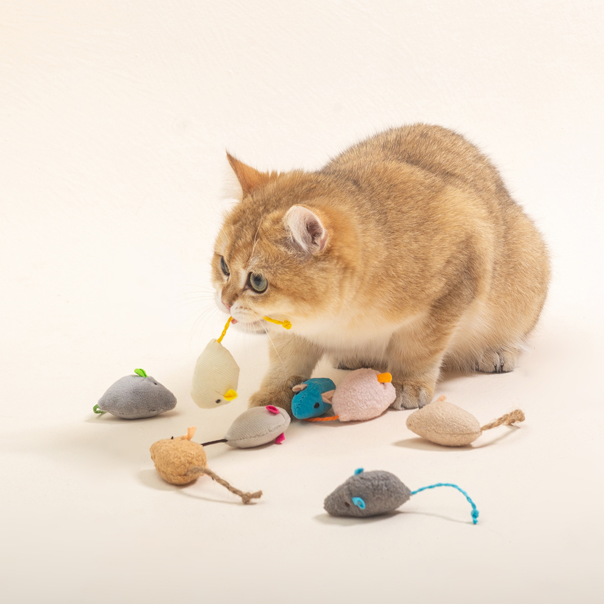 16 Uds. De juguetes interactiv - Catnip Interactive Plush Mouse reseña y precio